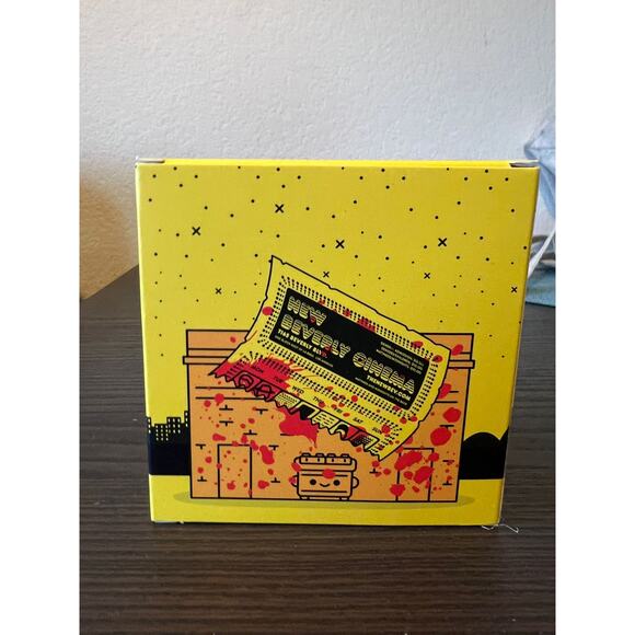 EXCLUSIVE Kill Bill New Beverly Cinema Figure 100% Soft Quentin Tarantino Toys - Picture 4 of 6